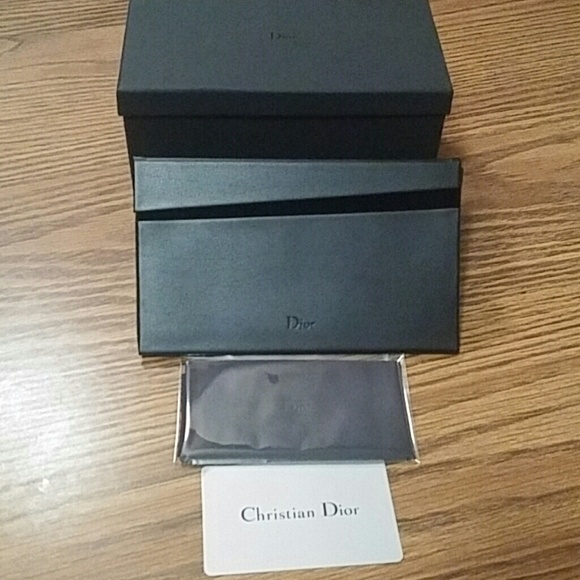 dior eyeglass case
